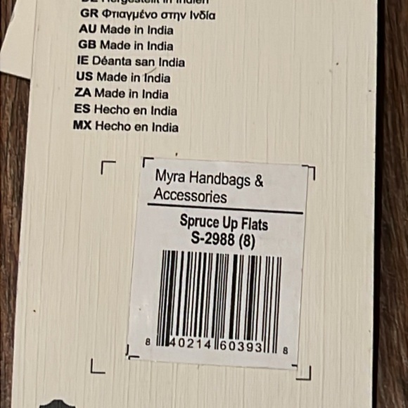 🐄 NWT Myra brand leather and cow hide“Spruce-Up” style flats - Picture 12 of 13